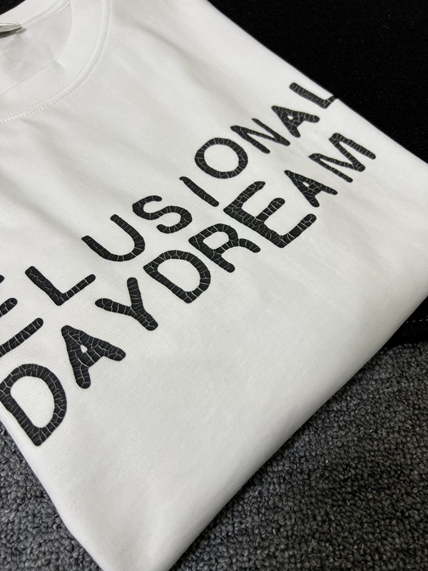 ブランドTシャツ細部ディテール